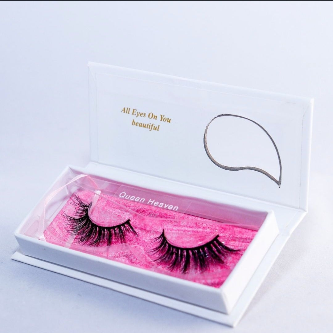 Outlet lashes: Queen Heaven